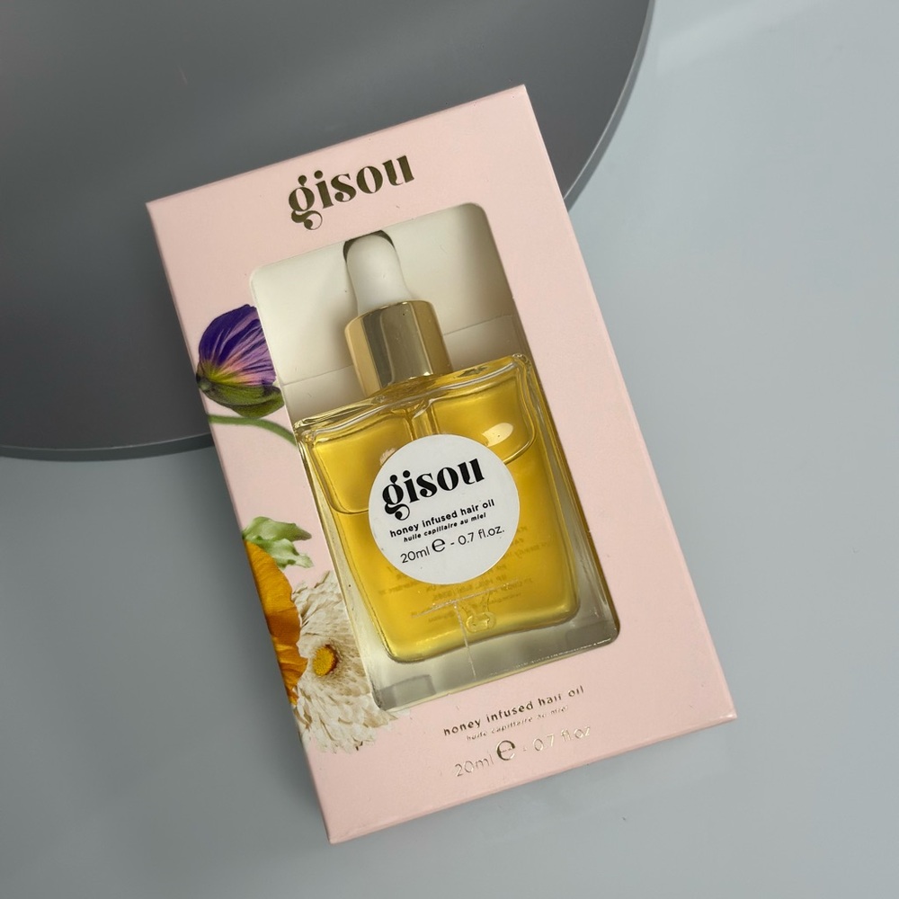 NEW - Gisou honey infused hair oil 0.7oz